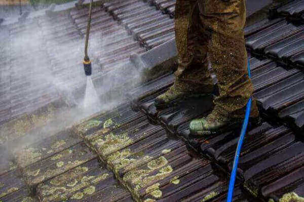 Roof Pressure Cleaning Crows Nest